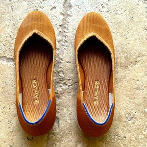 Rothy’s round toe washable flat. Sz 8.5.